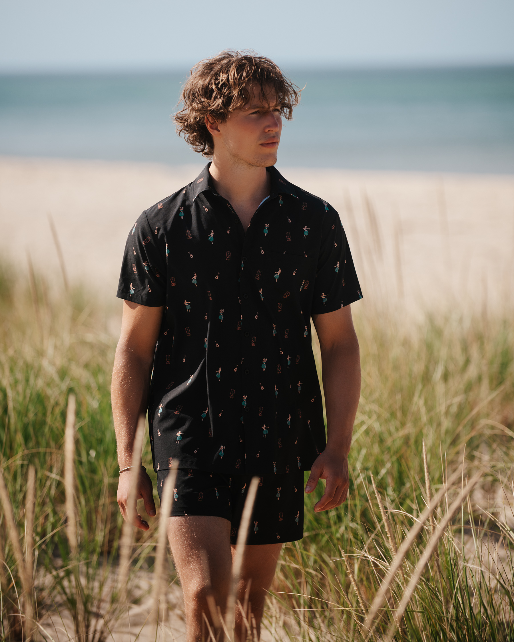 HAMABE Short Sleeves Shirt Black 04100048 - View1